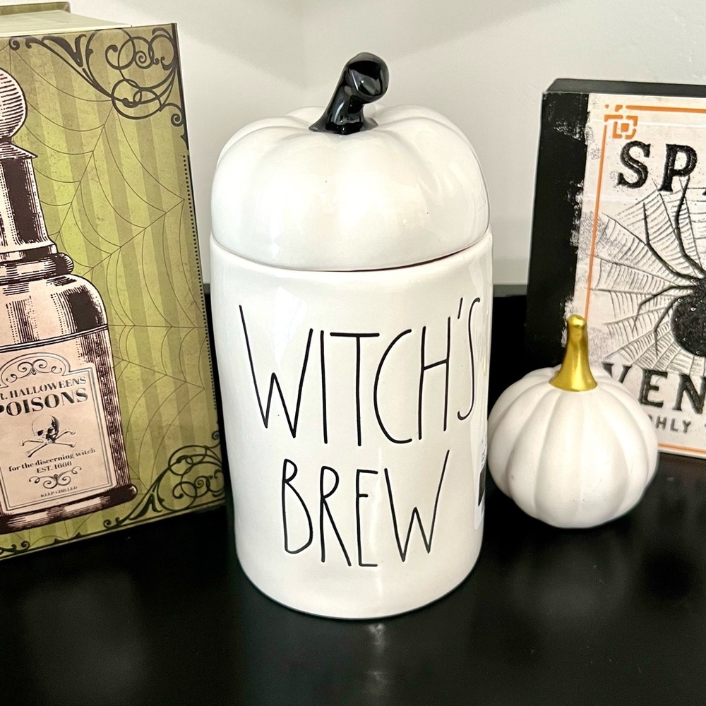 Rae Dunn WITCH'S BREW Halloween Caramel Scented Candle LL Cauldron Pumpkin Ivory